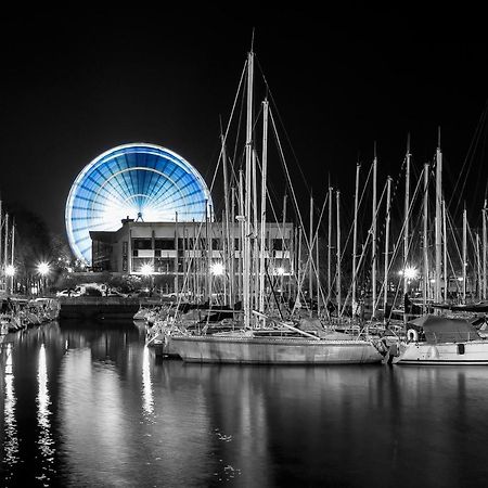 Class Appart, Centre Ville, Au Calme Lorient Eksteriør bilde